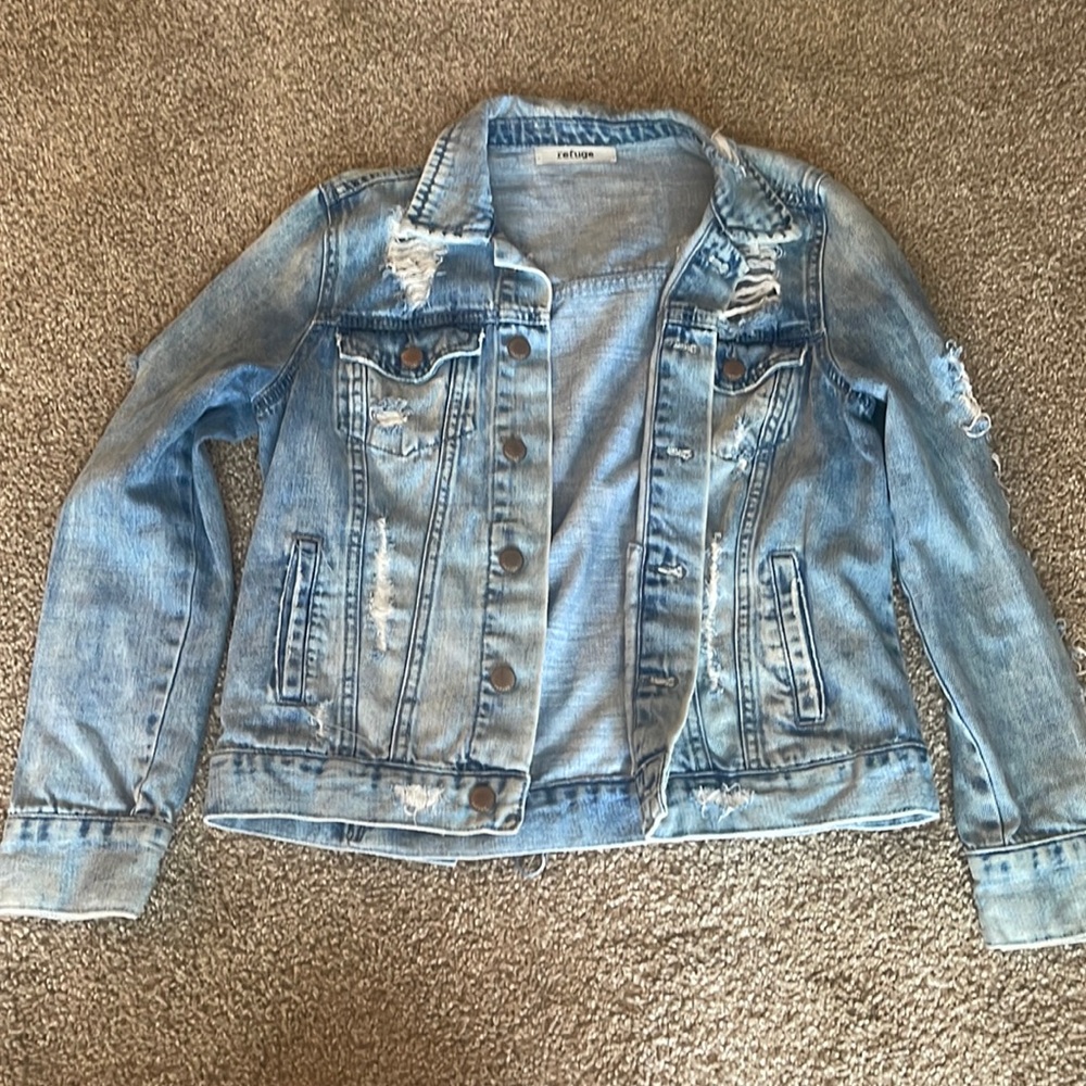 Ripped Jean jacket, stretchy and soft